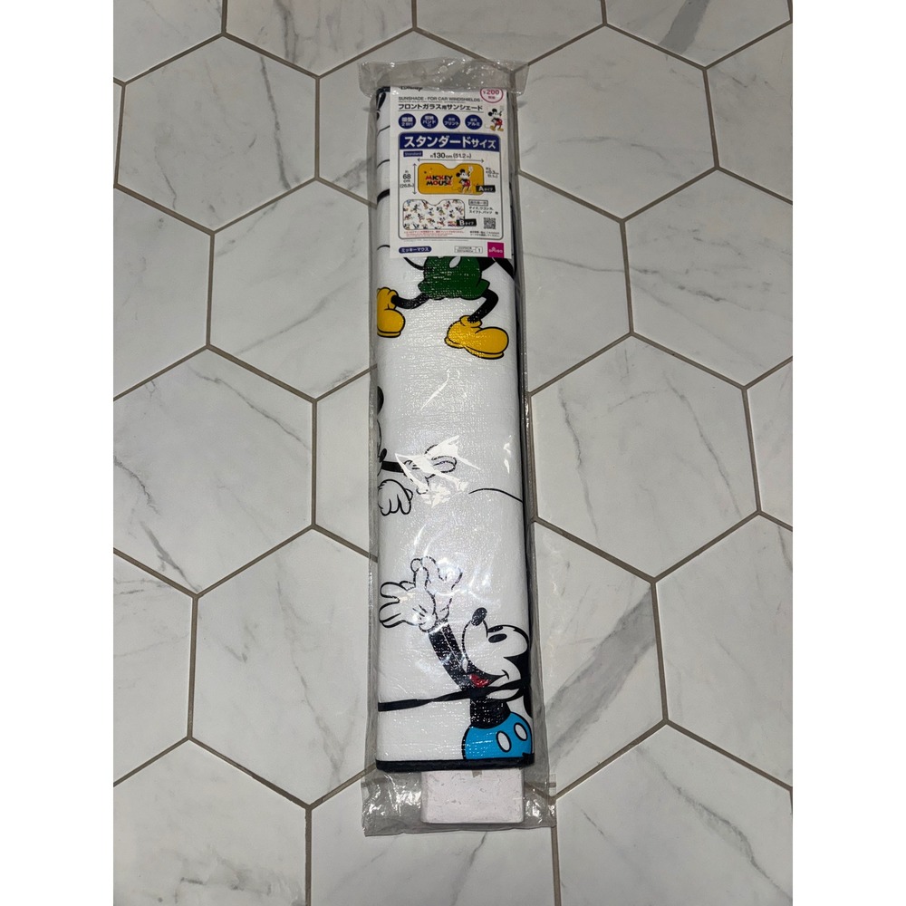 Disney Mickey Mouse Car Windshield Sunshade Standard Size 51.2x26.8‎ Daiso White